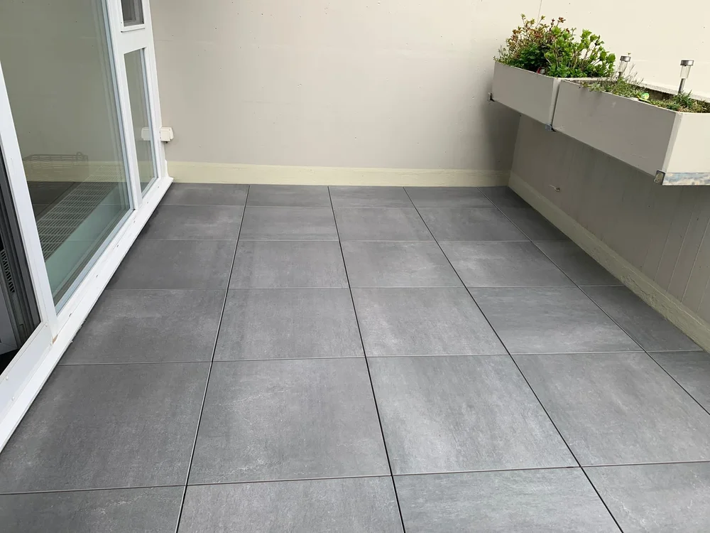 Platten - und Natursteinarbeiten